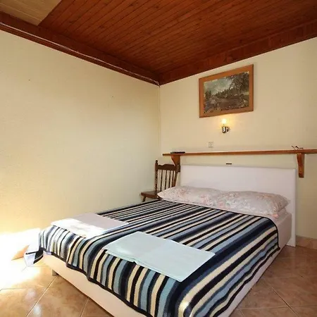 Appartement Zora 1199